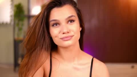 Lena Laurent online show from 04-25-26, 09:12