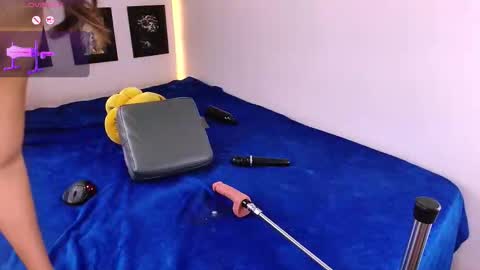 Lenaandwilliam online show from 02-04-26, 07:42