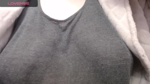 lenagolden online show from 01-06-25, 02:14