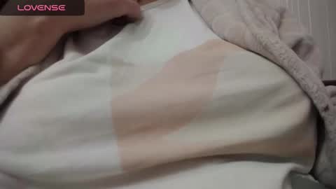 lenagolden online show from 01-28-25, 07:42