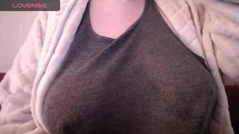 lenagolden online show from 02-11-25, 06:08