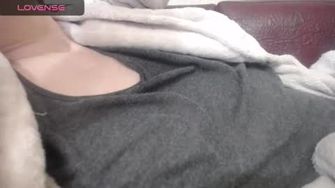 lenagolden online show from 02-12-25, 04:12