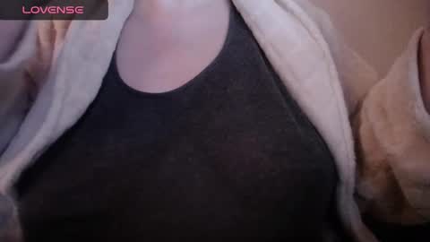 lenagolden online show from 02-12-25, 02:21