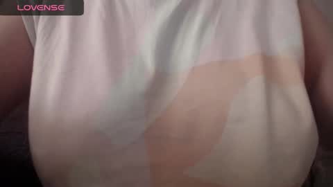 lenagolden online show from 02-14-25, 10:49