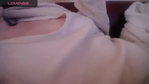 lenagolden online show from 02-21-25, 02:06