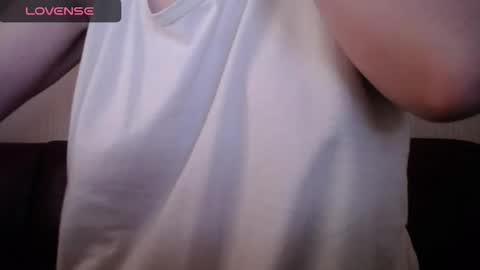 lenagolden online show from 10-17-25, 09:56