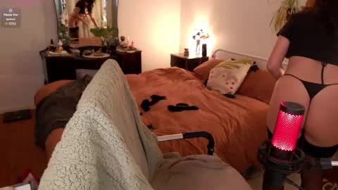 Snapshot of lenas_room chatting on 07-03-26, 05:47 Lenas room online show from 07-03-26, 05:47