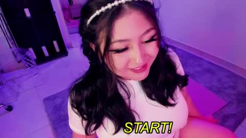 Lenna Kang online show from 03-11-25, 06:30