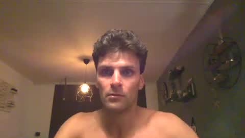 Snapshot of lendariokiss chatting on 05-26-26, 07:43 Armando online show from 05-26-26, 07:43