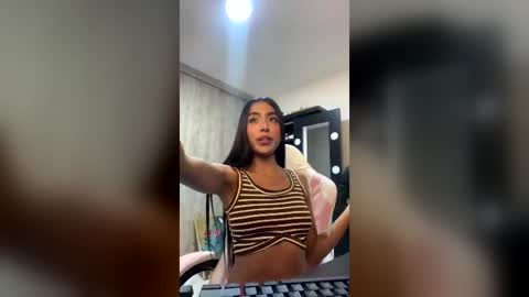 Snapshot of lennoxgreer chatting on 07-20-26, 11:51 lennoxgreer online show from 07-20-26, 11:51