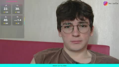 Snapshot of leo_cutie chatting on 05-16-26, 06:43 leo_cutie online show from 05-16-26, 06:43