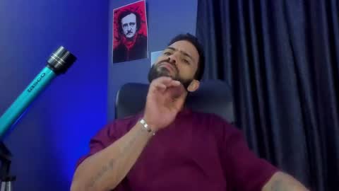 Snapshot of leo_diaz01 chatting on 12-21-24, 11:02 Leo Diaz online show from 12-21-24, 11:02