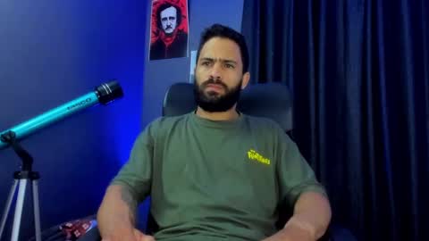 Snapshot of leo_diaz01 chatting on 12-28-24, 02:43 Leo Diaz online show from 12-28-24, 02:43