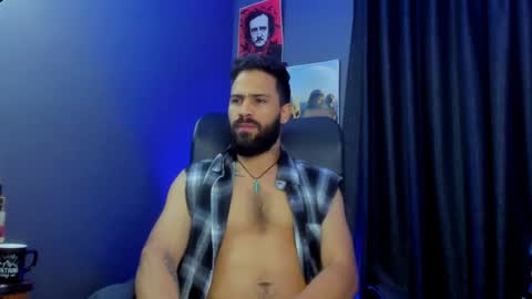 Snapshot of leo_diaz01 chatting on 01-16-25, 08:00 Leo Diaz online show from 01-16-25, 08:00