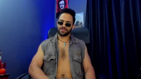 Snapshot of leo_diaz01 chatting on 01-21-25, 08:32 Leo Diaz online show from 01-21-25, 08:32