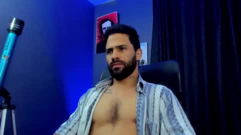 Snapshot of leo_diaz01 chatting on 02-06-25, 06:08 Leo Diaz online show from 02-06-25, 06:08