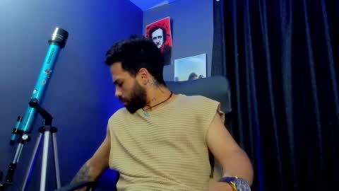 Snapshot of leo_diaz01 chatting on 02-09-25, 04:25 Leo Diaz online show from 02-09-25, 04:25