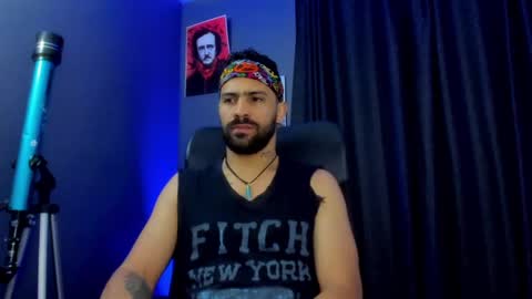 Snapshot of leo_diaz01 chatting on 02-20-25, 02:13 Leo Diaz online show from 02-20-25, 02:13