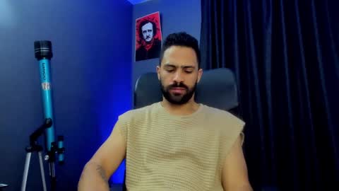 Snapshot of leo_diaz01 chatting on 02-24-25, 02:58 Leo Diaz online show from 02-24-25, 02:58