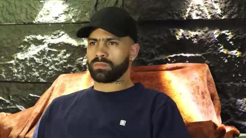 Snapshot of leo_diaz01 chatting on 10-02-25, 02:40 Leo Diaz online show from 10-02-25, 02:40