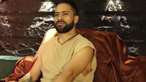 Snapshot of leo_diaz01 chatting on 10-11-25, 01:38 Leo Diaz online show from 10-11-25, 01:38