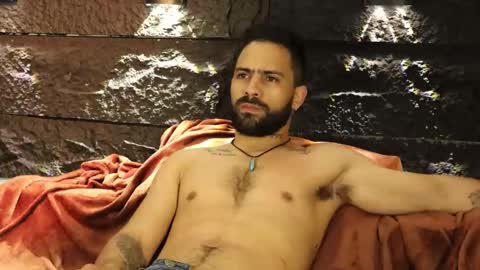 Snapshot of leo_diaz01 chatting on 10-12-25, 01:48 Leo Diaz online show from 10-12-25, 01:48