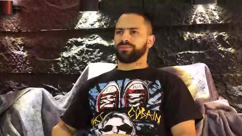 Snapshot of leo_diaz01 chatting on 11-01-25, 10:45 Leo Diaz online show from 11-01-25, 10:45