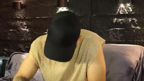 Snapshot of leo_diaz01 chatting on 11-08-25, 02:34 Leo Diaz online show from 11-08-25, 02:34