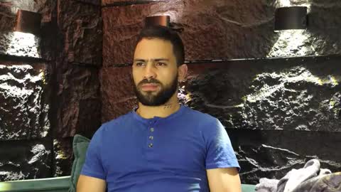 Snapshot of leo_diaz01 chatting on 11-11-25, 01:49 Leo Diaz online show from 11-11-25, 01:49