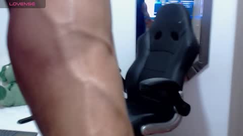 Leo online show from 11-15-25, 12:41