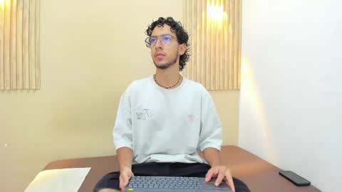 LEO online show from 06-02-26, 12:18