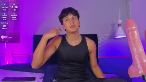 Snapshot of leo_savage_ chatting on 09-29-25, 03:11 Leo online show from 09-29-25, 03:11