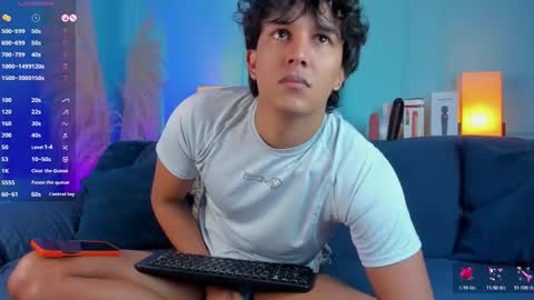 Snapshot of leo_savage_ chatting on 12-01-25, 03:44 Leo online show from 12-01-25, 03:44