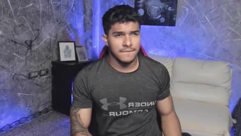 Leo independent model online show from 10-22-25, 12:11