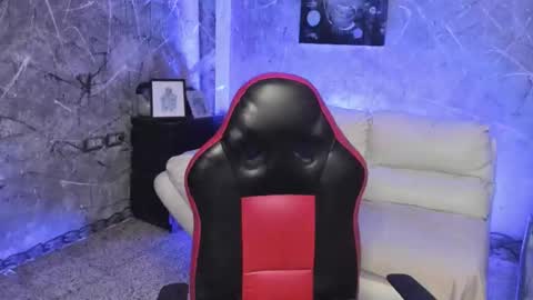 Leo independent model online show from 11-14-25, 11:46