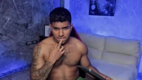 Leo independent model online show from 02-16-26, 09:55