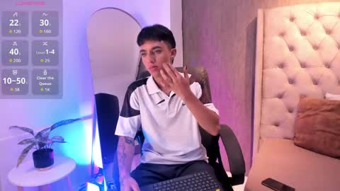 leohard_ online show from 04-15-26, 02:40