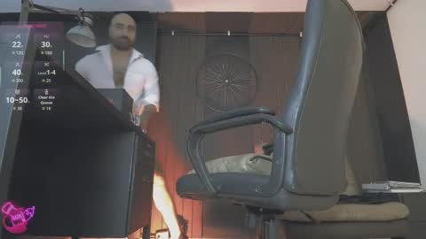 Snapshot of leon_1717 chatting on 05-25-26, 11:00 Leon online show from 05-25-26, 11:00