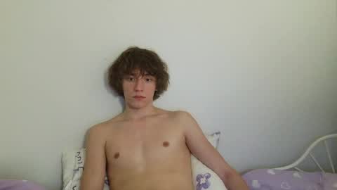 Snapshot of leon_heart666 chatting on 06-05-26, 05:29 Leon online show from 06-05-26, 05:29