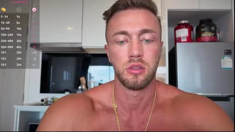 Snapshot of leon_lovefitness chatting on 04-22-26, 12:35 Leon online show from 04-22-26, 12:35