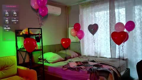 Leon online show from 02-15-25, 11:17