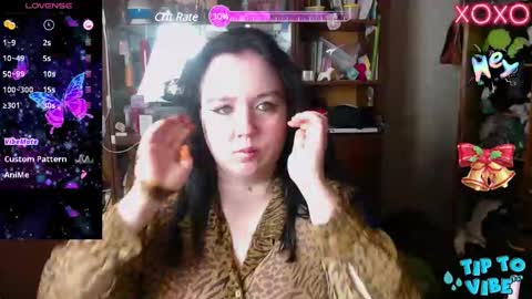 Leona Harrison online show from 12-12-24, 10:34