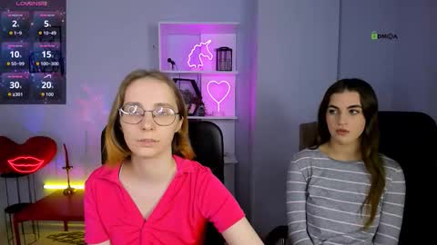 Leona online show from 11-16-25, 01:17