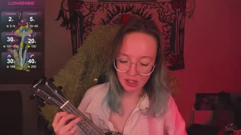 Snapshot of leona_nick chatting on 12-01-24, 10:10 leona online show from 12-01-24, 10:10