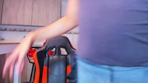 Tom Rider online show from 03-08-25, 07:09