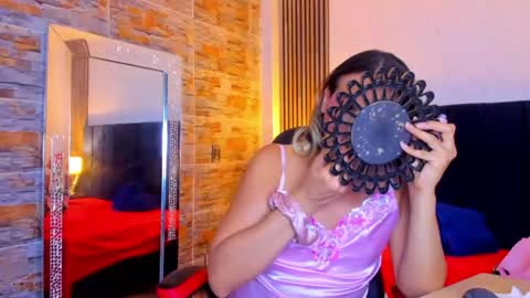 Snapshot of leonboom chatting on 06-13-26, 07:45 Tom Rider online show from 06-13-26, 07:45