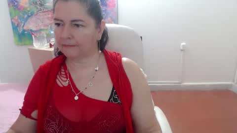 Snapshot of leonela_69 chatting on 10-20-25, 04:02 leonela online show from 10-20-25, 04:02
