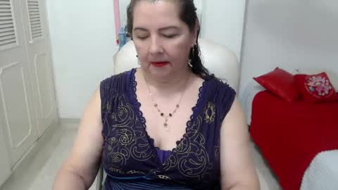 Snapshot of leonela_69 chatting on 06-05-26, 10:48 leonela online show from 06-05-26, 10:48