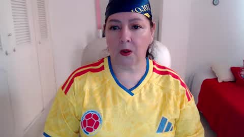 Snapshot of leonela_69 chatting on 06-17-26, 08:43 leonela online show from 06-17-26, 08:43
