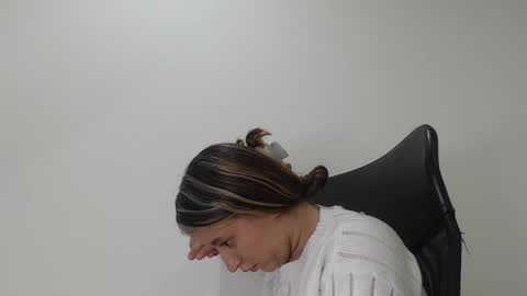 Leonella online show from 01-03-25, 10:40